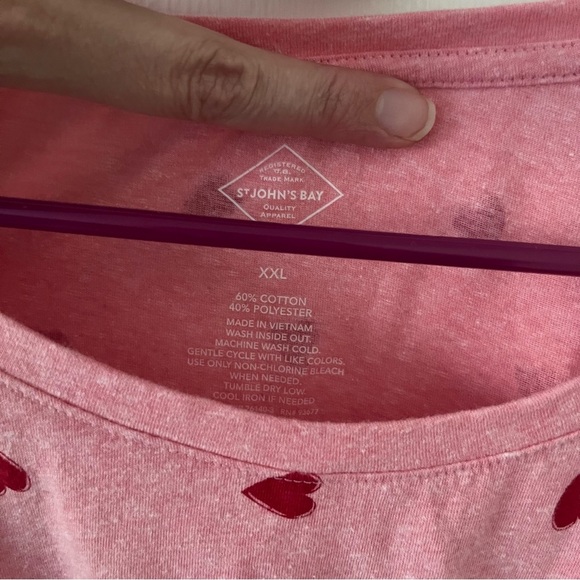 St. John’s Bay Heart Print T-Shirt Feminine Girly Valentine’s Day Pink Red XXL - Picture 3 of 6